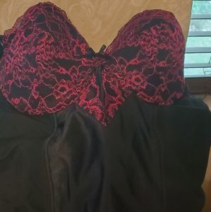 22/24 New Never worn Bustier
